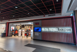 bookstore-entrance1