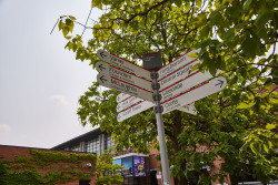 campus-walk_sign