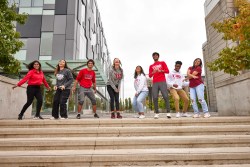 LifeScience_Students_Jumping3