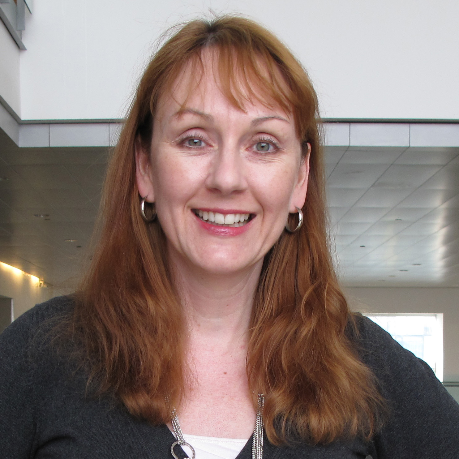Photo of Professor Suzanne MacDonald