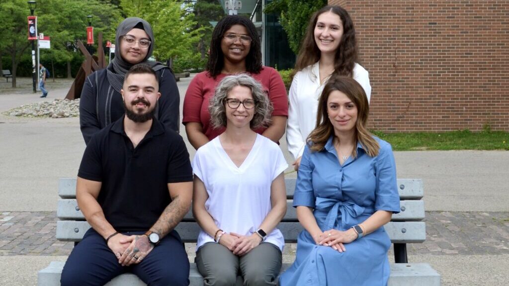 Back row: Afifa Zainab (student), Afrika Yeboah (student), Toula Kountouros (student). Front row: Noah Couto (project co-ordinator), Jodi Martin (project lead), Yasaman Delaviz (project co-lead). Not pictured: Raima Shah (student), Mohammed Jabr (student)