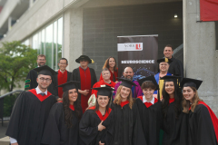 Neuroscience-grads-faculty-group-photo