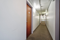 York Apartments Bachelor - Hallway