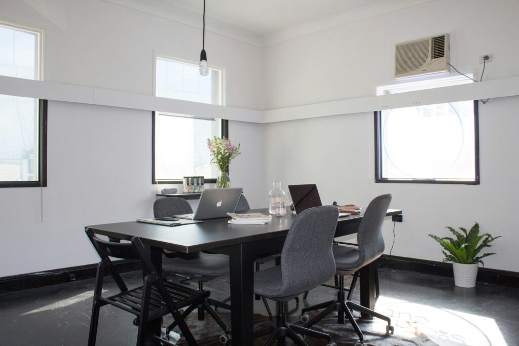 A meeting room. Photo: S O C I A L . C U T on Unsplash.