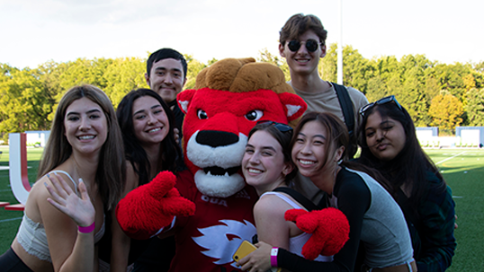 group of York University students with Yeo the Lion