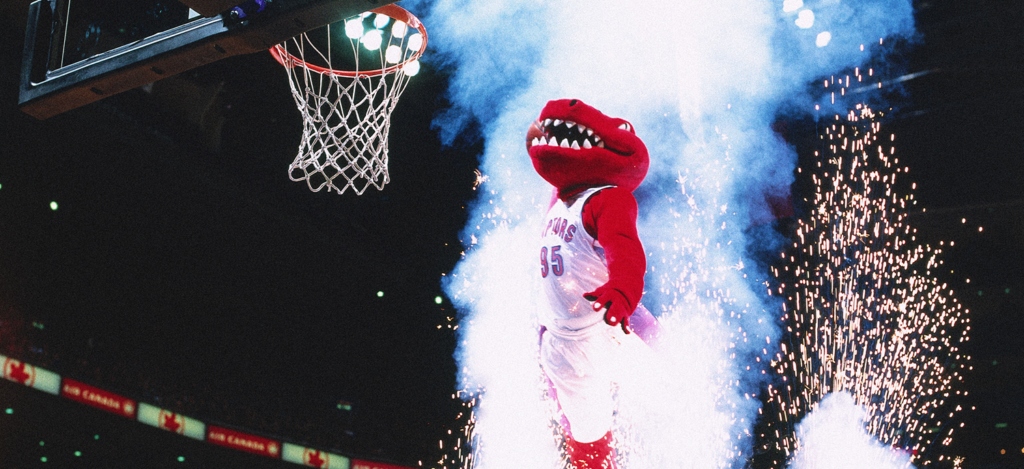 Raptor dunking in basket